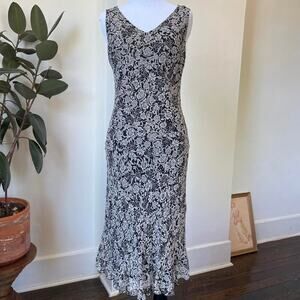 Vintage 90’s / Y2K 100% Silk Black & White Floral Midi Dress